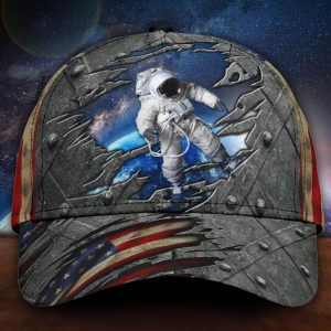 Astronaut American Flag Crack Classic Cap